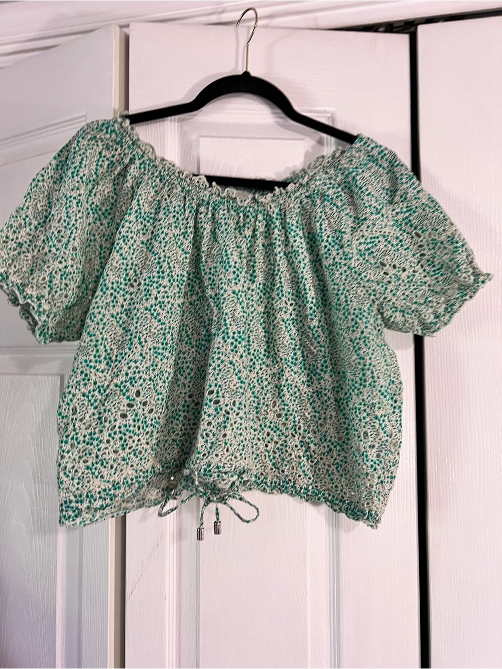 Green Floral Off-Shoulder Drawstring Blouse